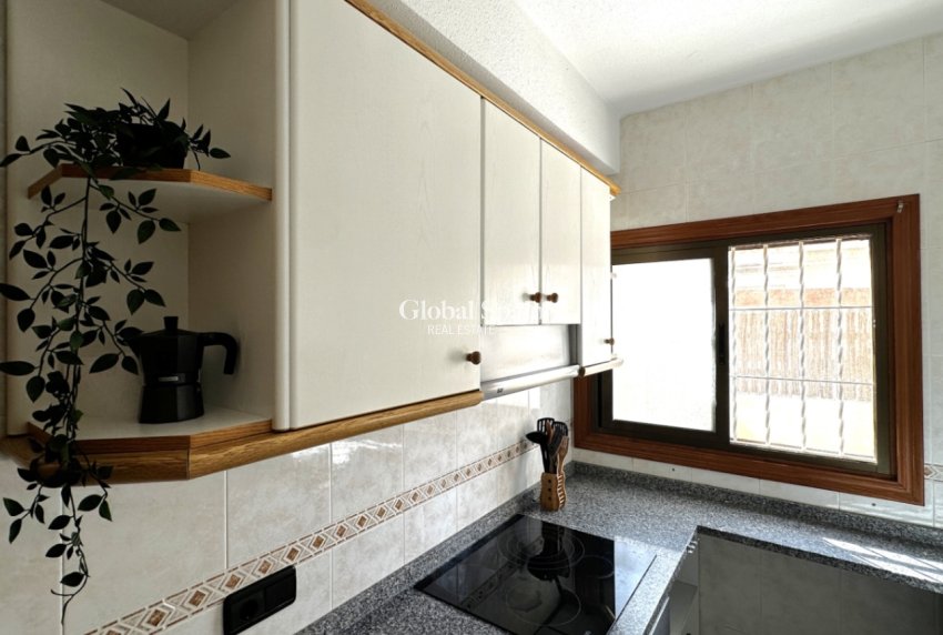 Wederverkoop - APPARTEMENT -
ORIHUELA - Costa Blanca Sur