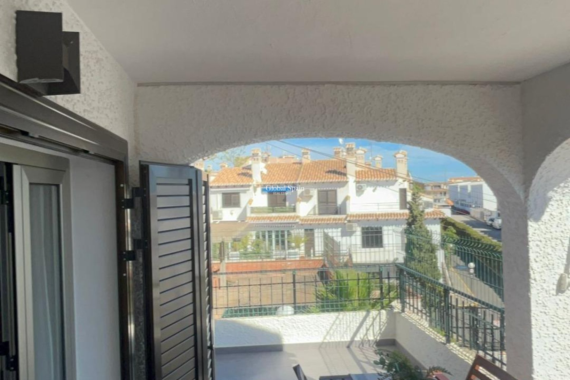 Wederverkoop - APPARTEMENT -
ORIHUELA COSTA - CABO ROIG