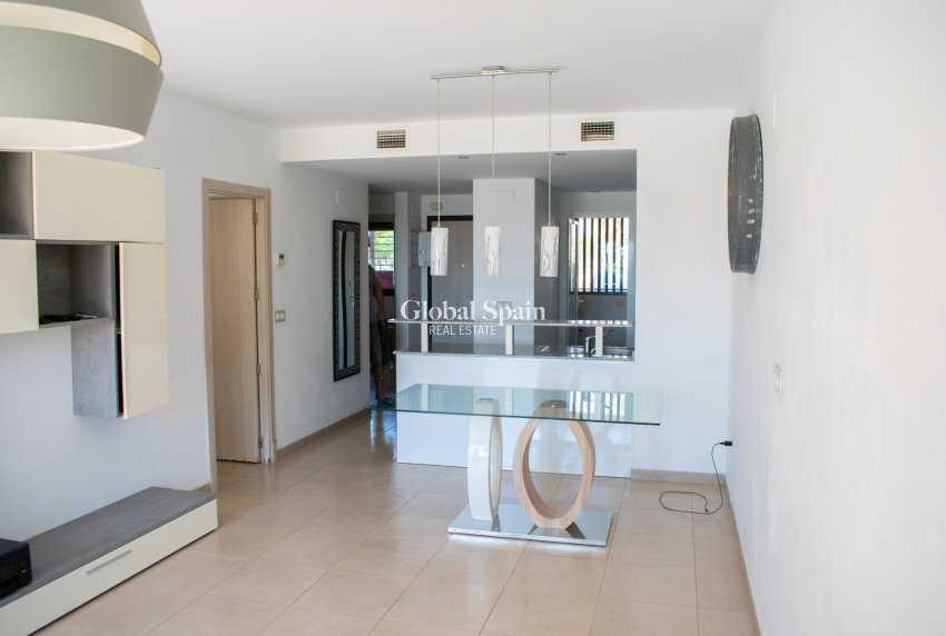 Wederverkoop - APPARTEMENT -
ORIHUELA COSTA - CABO ROIG