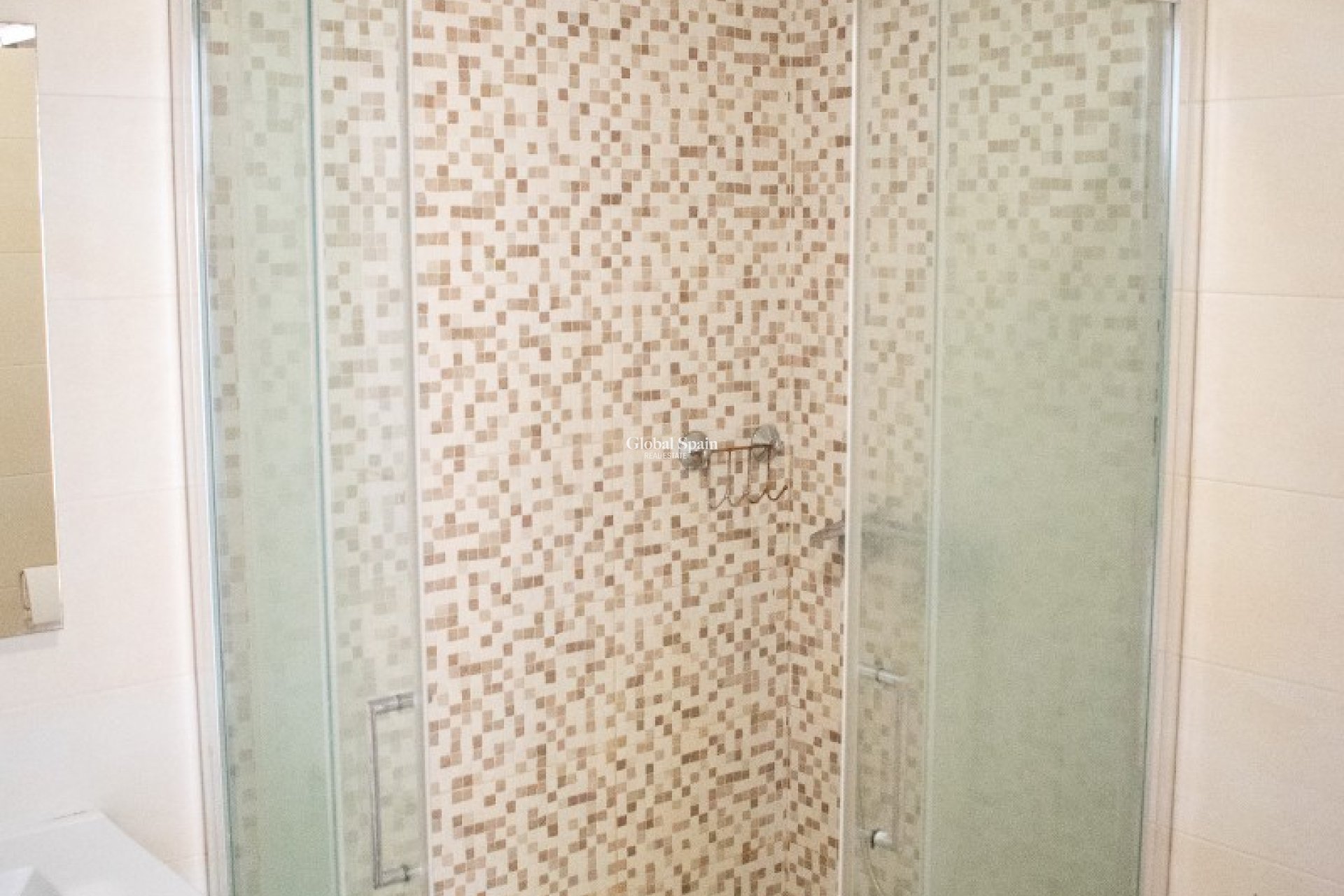 Wederverkoop - APPARTEMENT -
ORIHUELA COSTA - CABO ROIG