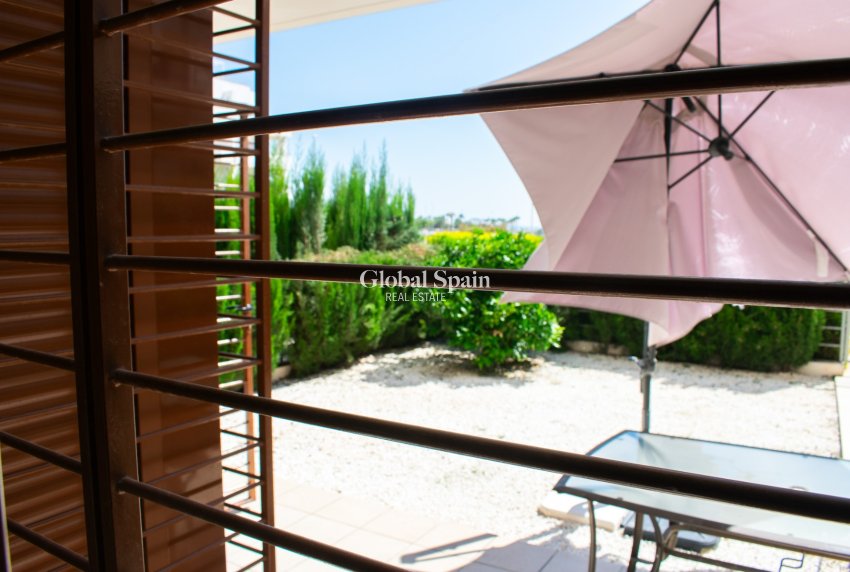 Wederverkoop - APPARTEMENT -
ORIHUELA COSTA - CABO ROIG