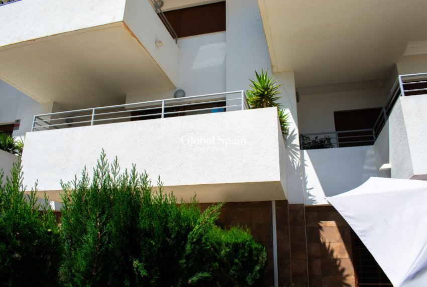 Wederverkoop - APPARTEMENT -
ORIHUELA COSTA - CABO ROIG