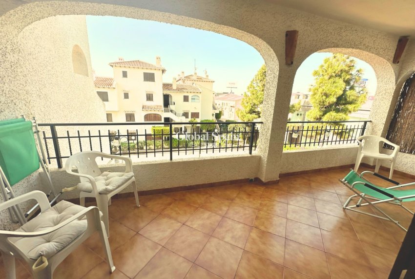 Wederverkoop - APPARTEMENT -
ORIHUELA COSTA - CABO ROIG