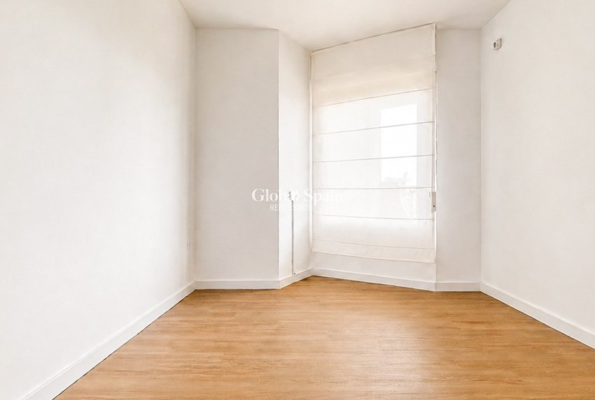 Wederverkoop - APPARTEMENT -
ORIHUELA COSTA - CABO ROIG