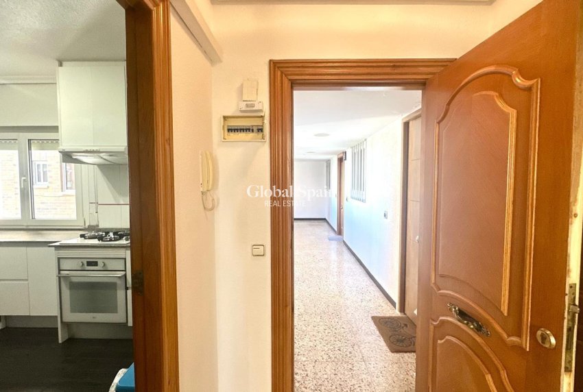 Wederverkoop - APPARTEMENT -
ORIHUELA COSTA - CAMPOAMOR