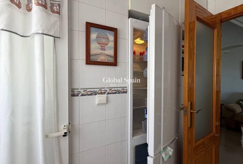 Wederverkoop - APPARTEMENT -
ORIHUELA COSTA - CAMPOAMOR