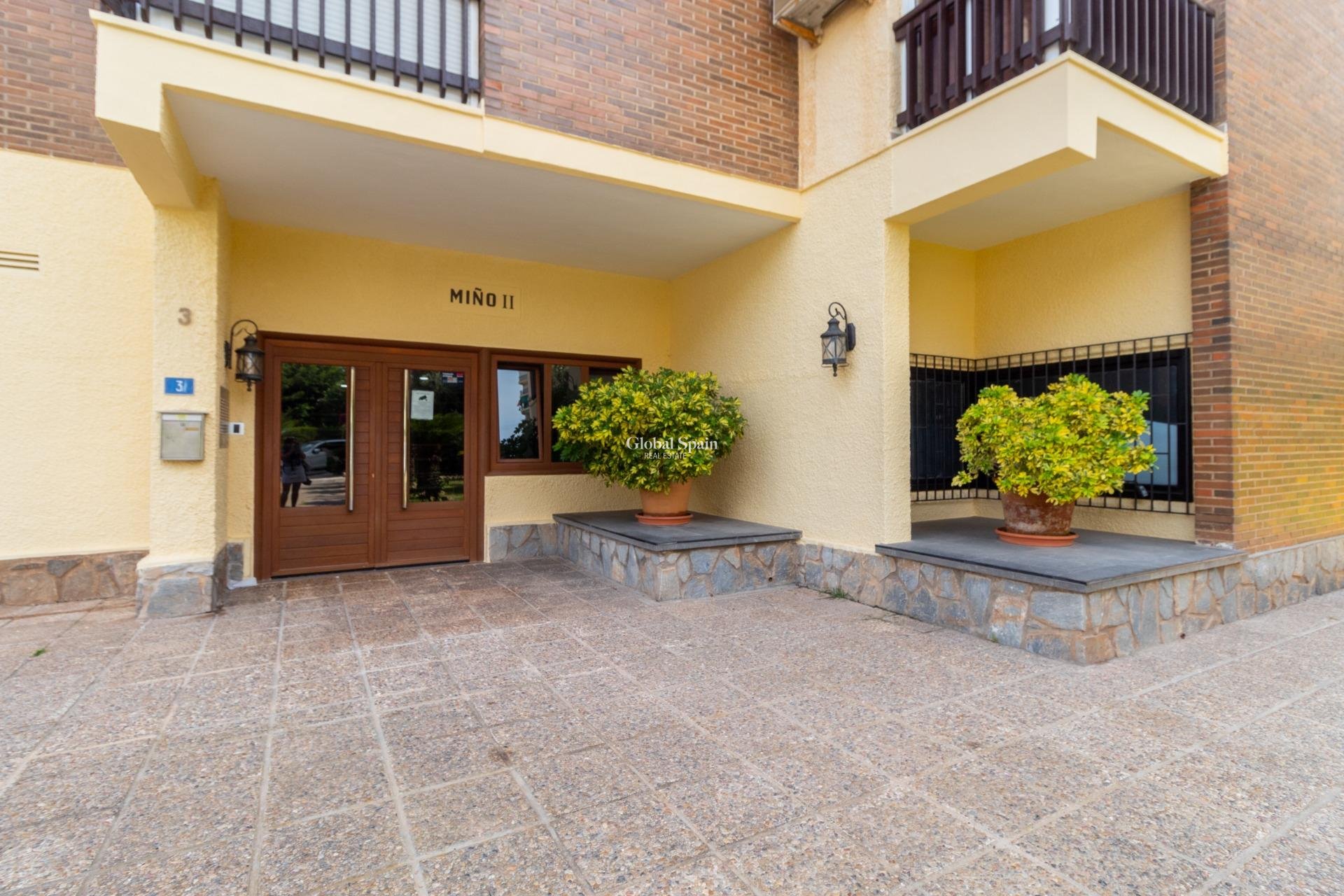 Wederverkoop - APPARTEMENT -
ORIHUELA COSTA - CAMPOAMOR