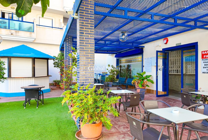 Wederverkoop - APPARTEMENT -
ORIHUELA COSTA - Costa Blanca