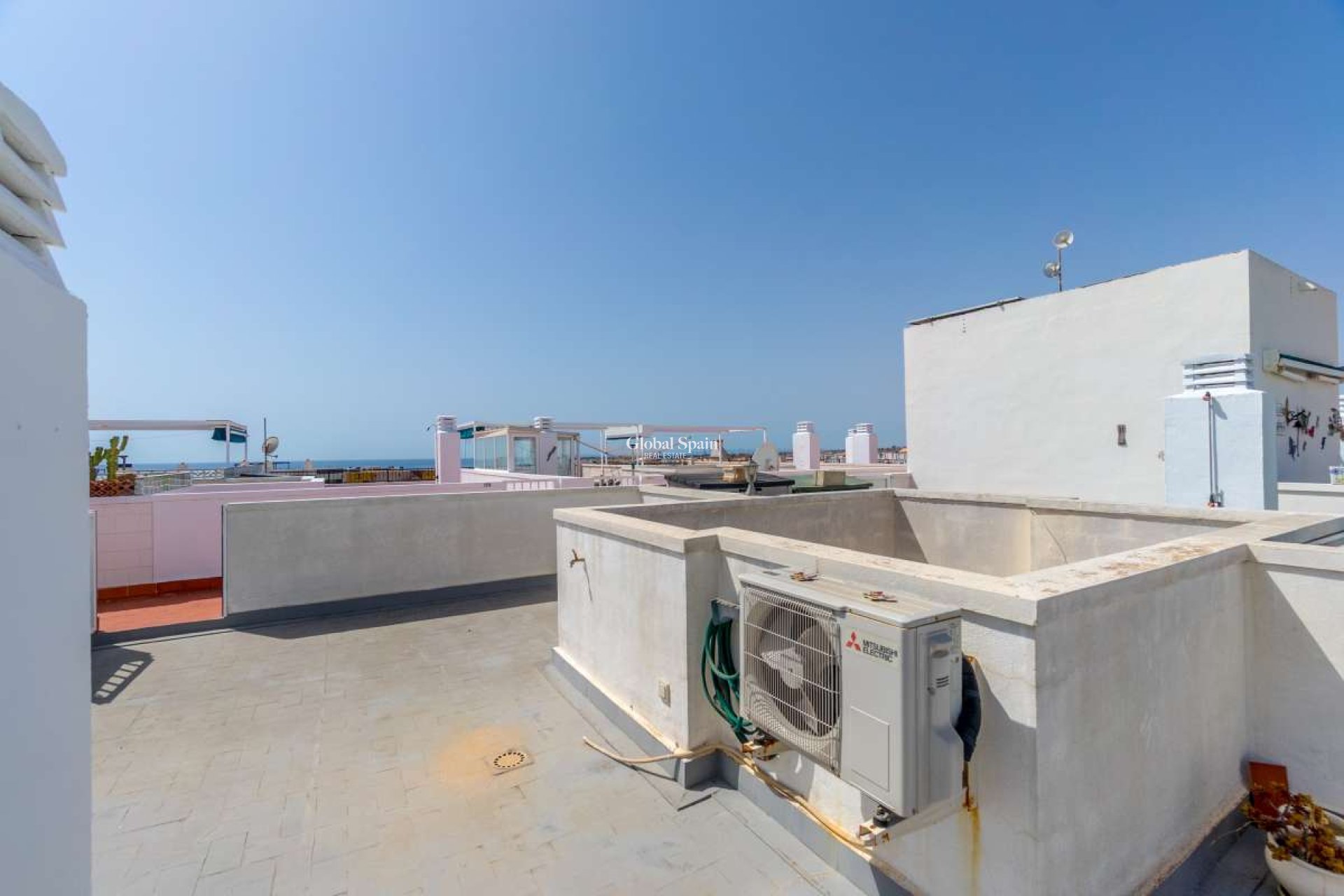 Wederverkoop - APPARTEMENT -
ORIHUELA COSTA - Costa Blanca