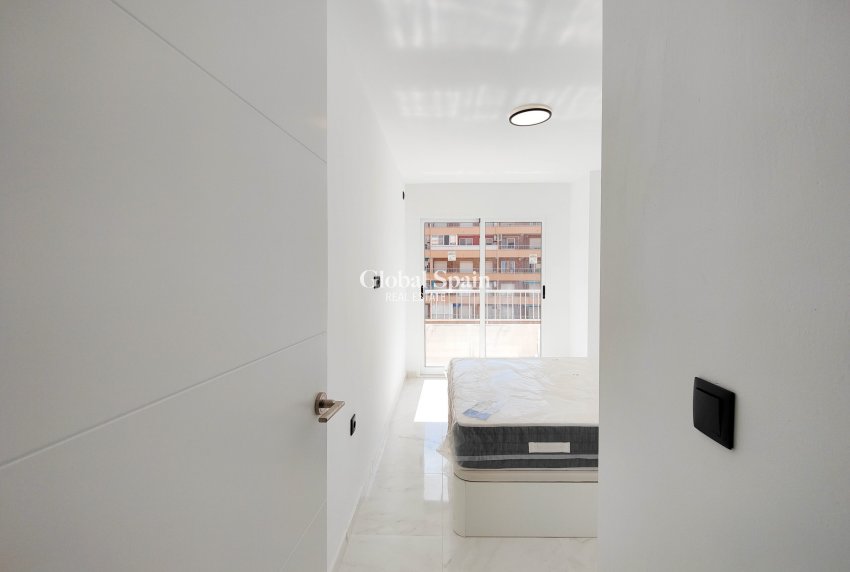 Wederverkoop - APPARTEMENT -
ORIHUELA COSTA - Costa Blanca