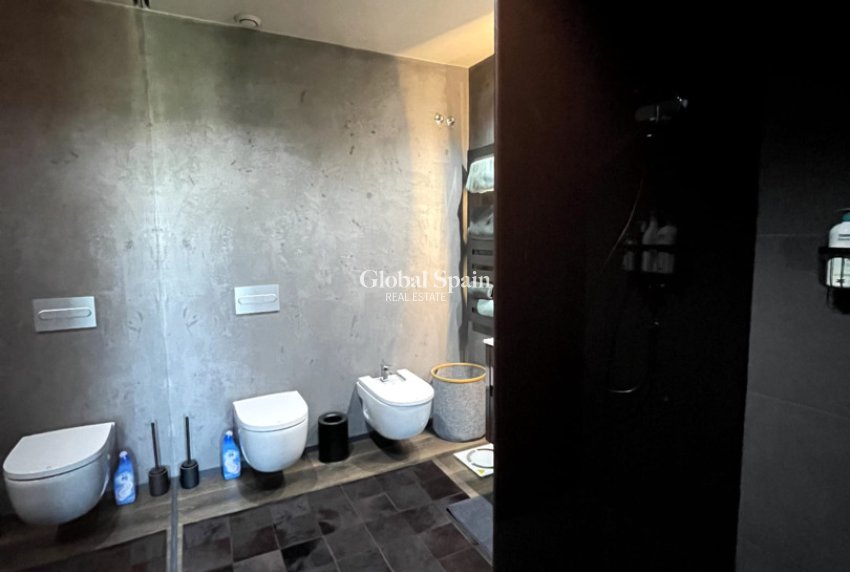 Wederverkoop - APPARTEMENT -
ORIHUELA COSTA - Costa Blanca