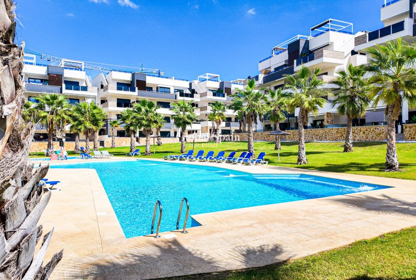 Wederverkoop - APPARTEMENT -
ORIHUELA COSTA - Costa Blanca