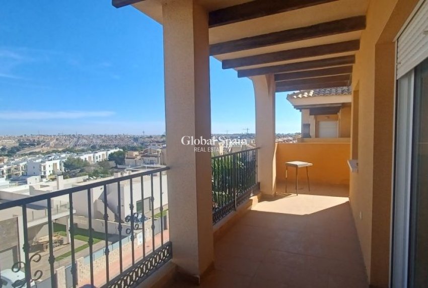 Wederverkoop - APPARTEMENT -
ORIHUELA COSTA - Costa Blanca