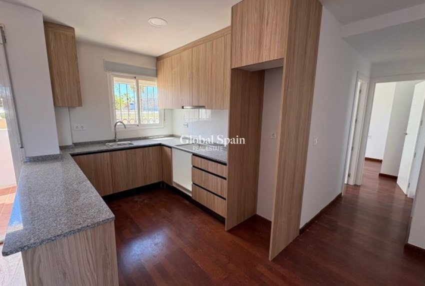 Wederverkoop - APPARTEMENT -
ORIHUELA COSTA - Costa Blanca