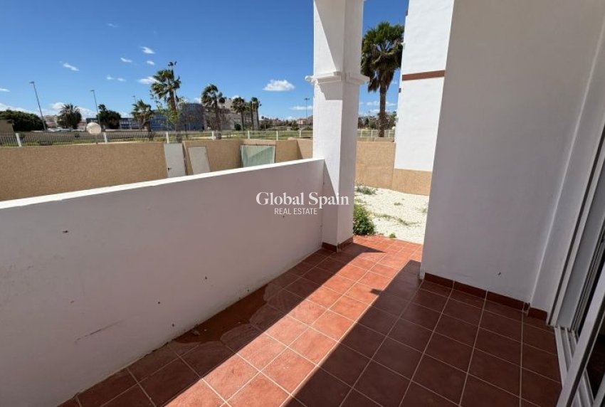 Wederverkoop - APPARTEMENT -
ORIHUELA COSTA - Costa Blanca