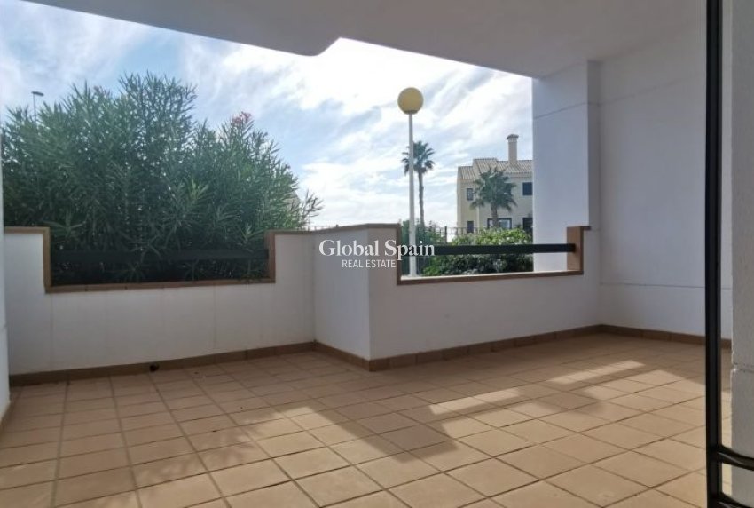 Wederverkoop - APPARTEMENT -
ORIHUELA COSTA - Costa Blanca