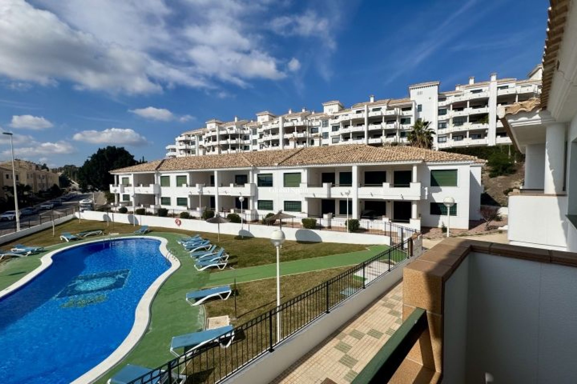 Wederverkoop - APPARTEMENT -
ORIHUELA COSTA - Costa Blanca