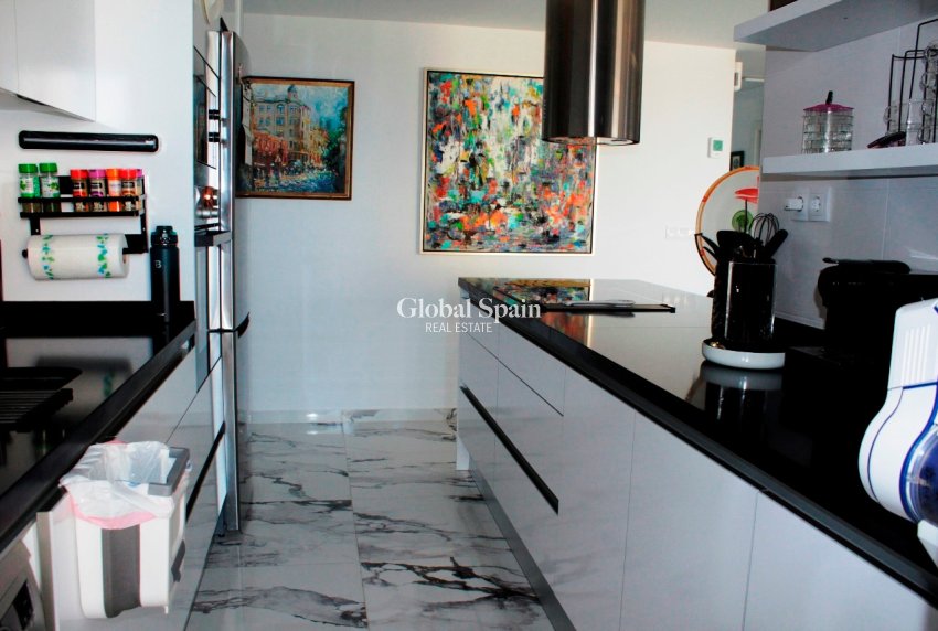 Wederverkoop - APPARTEMENT -
ORIHUELA COSTA - Costa Blanca