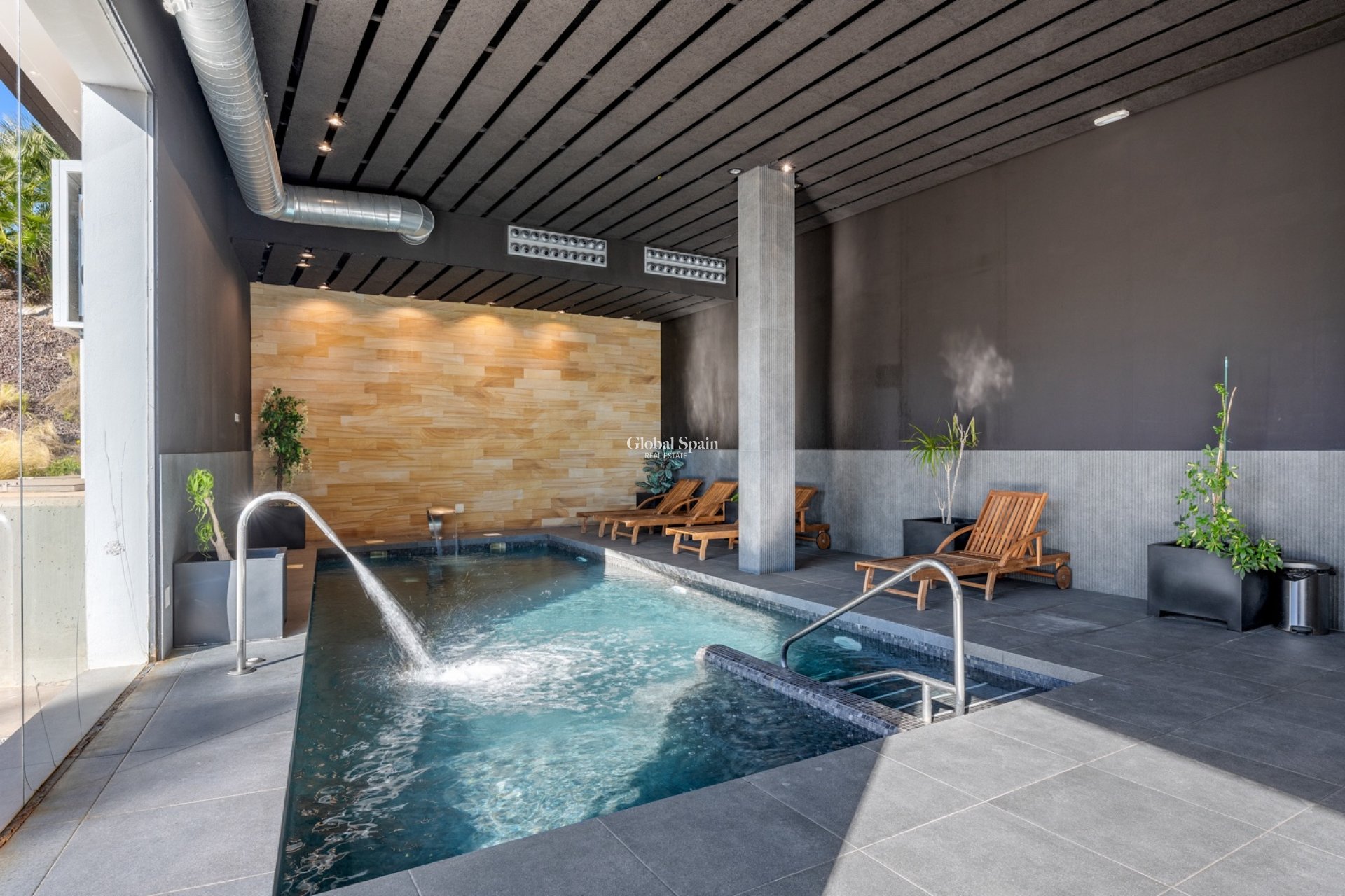 Wederverkoop - APPARTEMENT -
ORIHUELA COSTA - Costa Blanca