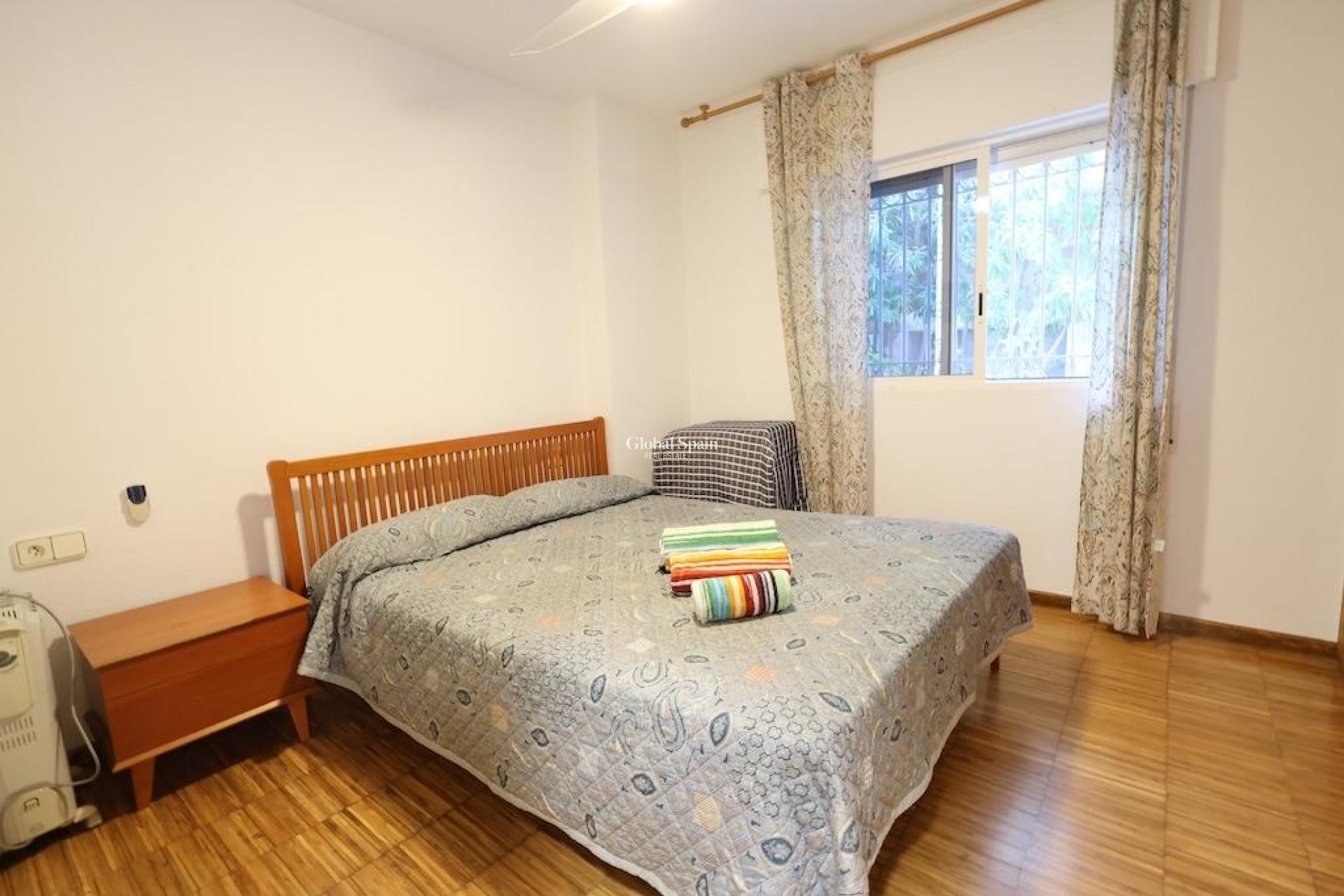 Wederverkoop - APPARTEMENT -
ORIHUELA COSTA - Costa Blanca