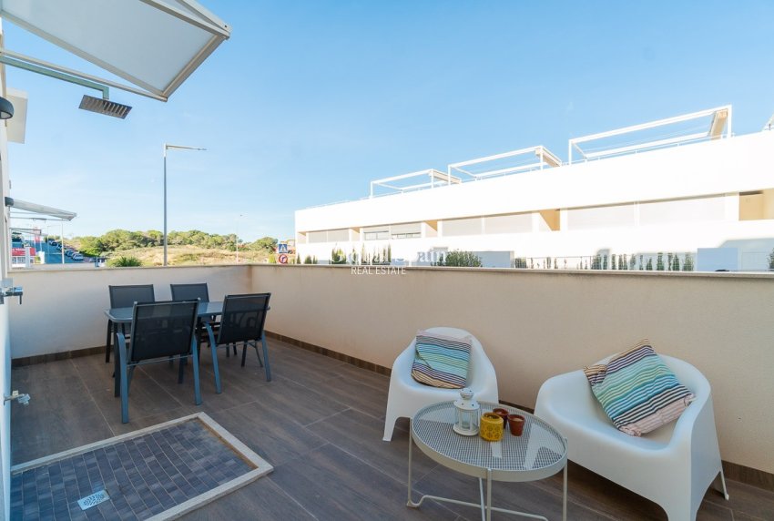 Wederverkoop - APPARTEMENT -
ORIHUELA COSTA - Costa Blanca