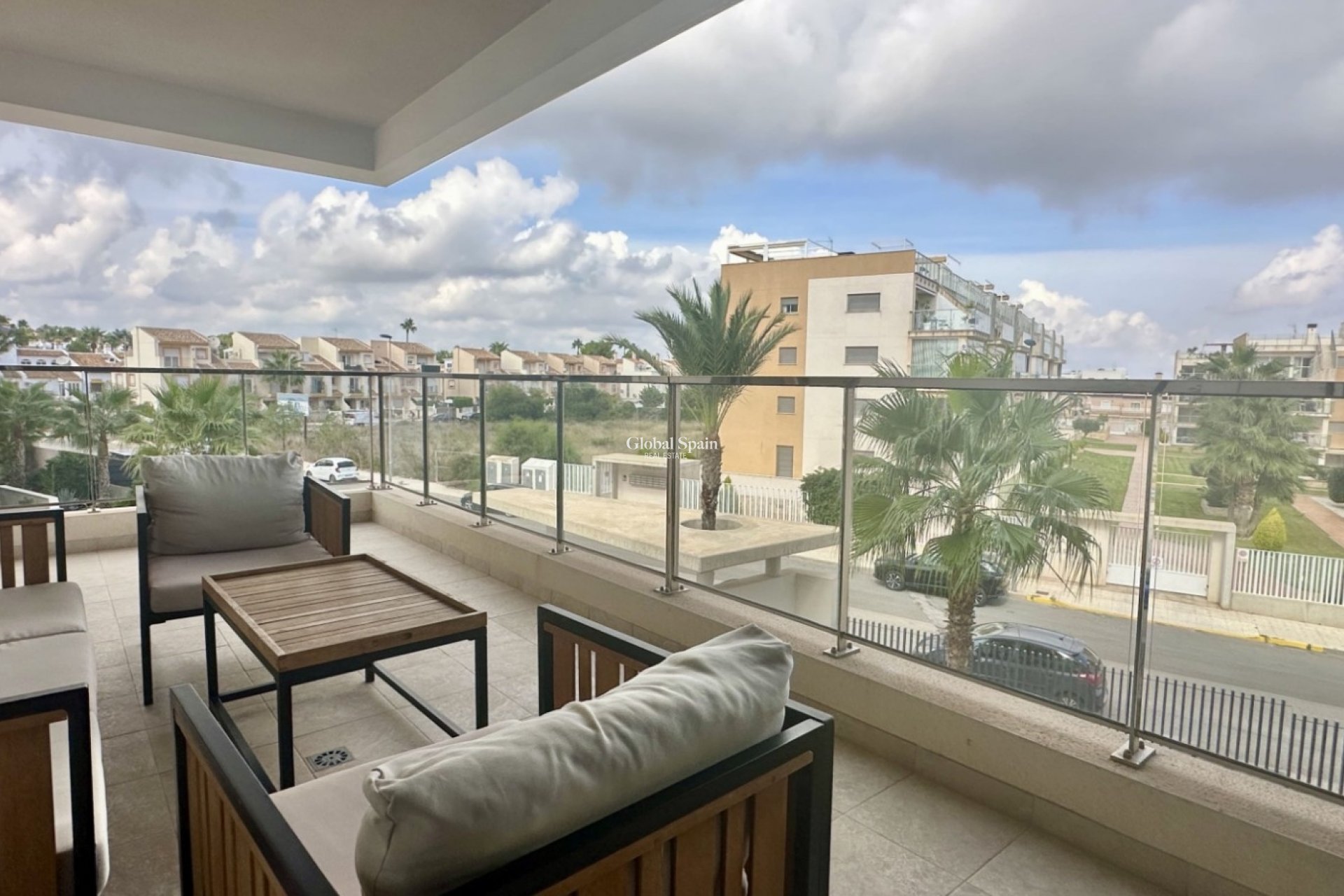 Wederverkoop - APPARTEMENT -
ORIHUELA COSTA - Costa Blanca