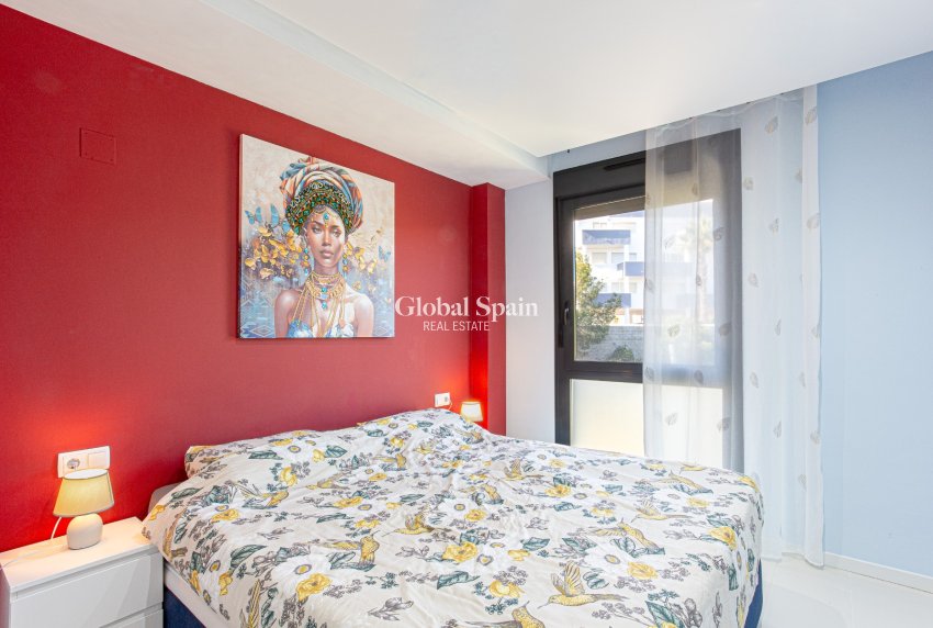 Wederverkoop - APPARTEMENT -
ORIHUELA COSTA - Costa Blanca