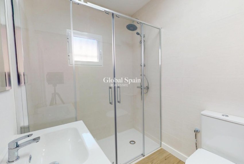 Wederverkoop - APPARTEMENT -
ORIHUELA COSTA - Costa Blanca