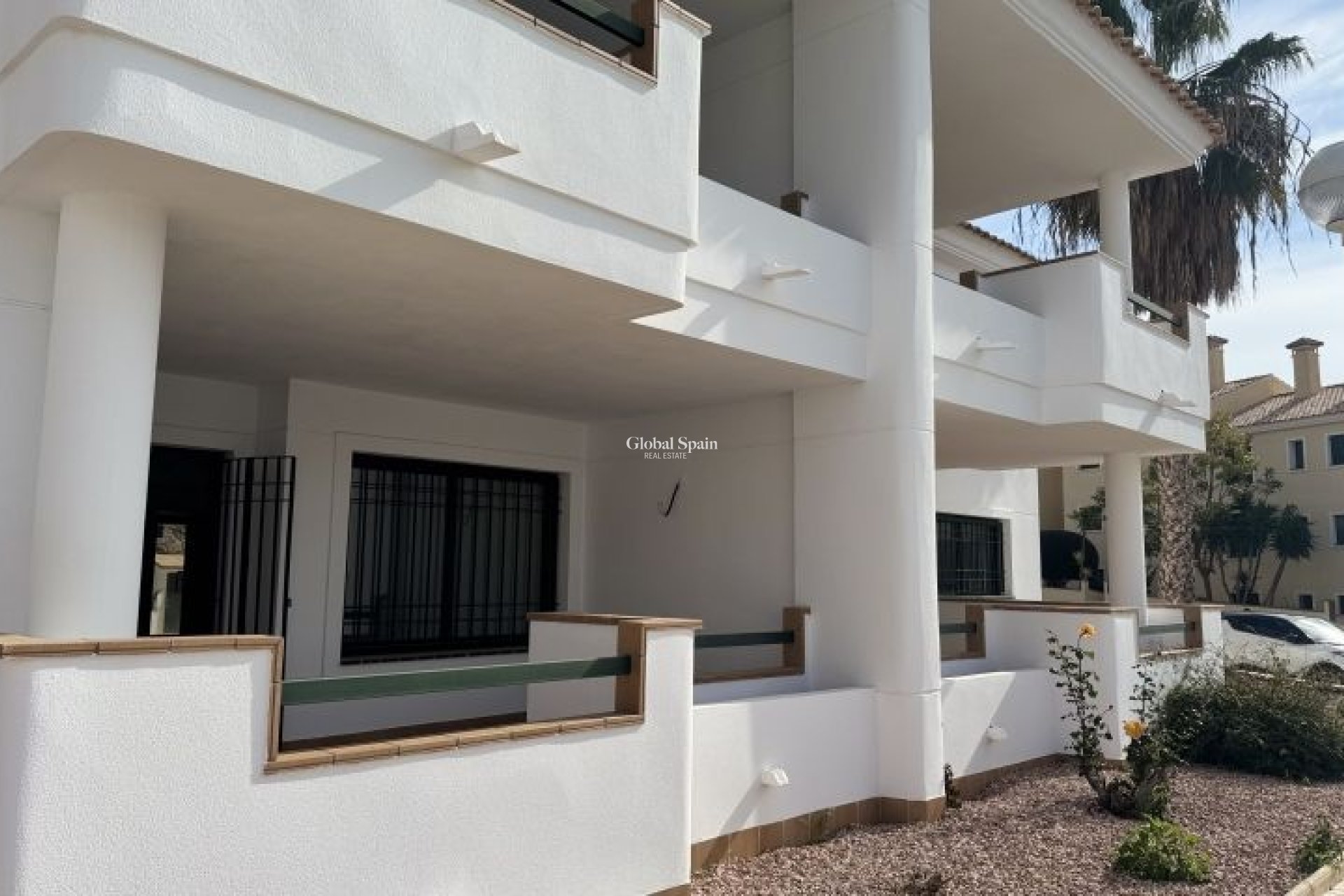 Wederverkoop - APPARTEMENT -
ORIHUELA COSTA - Costa Blanca