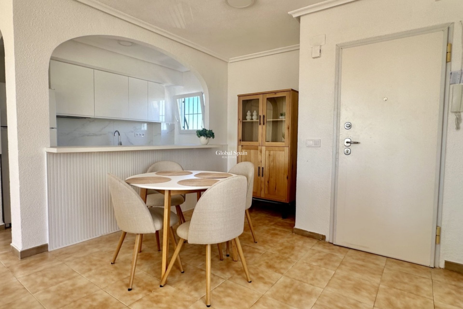 Wederverkoop - APPARTEMENT -
ORIHUELA COSTA - Costa Blanca