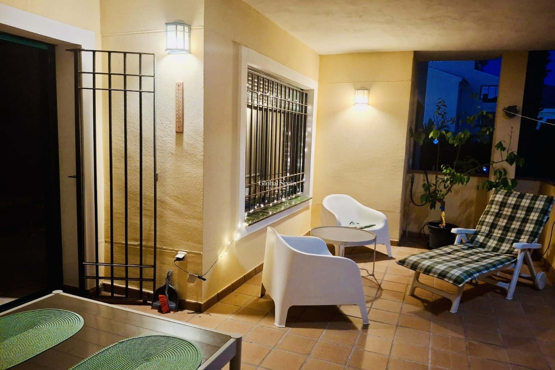 Wederverkoop - APPARTEMENT -
ORIHUELA COSTA - Costa Blanca