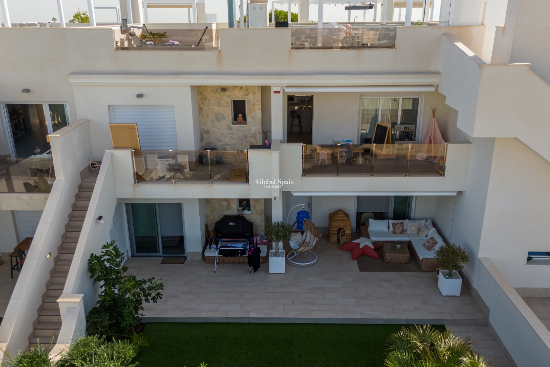 Wederverkoop - APPARTEMENT -
ORIHUELA COSTA - Costa Blanca