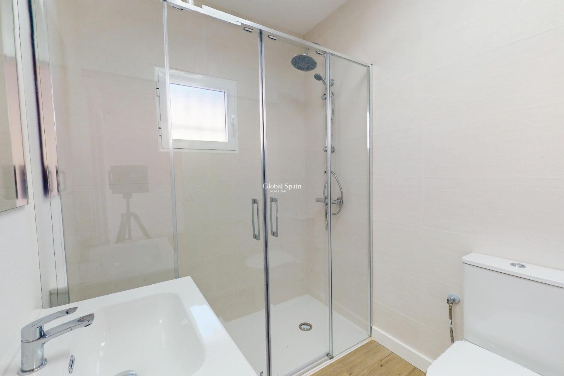 Wederverkoop - APPARTEMENT -
ORIHUELA COSTA - Costa Blanca