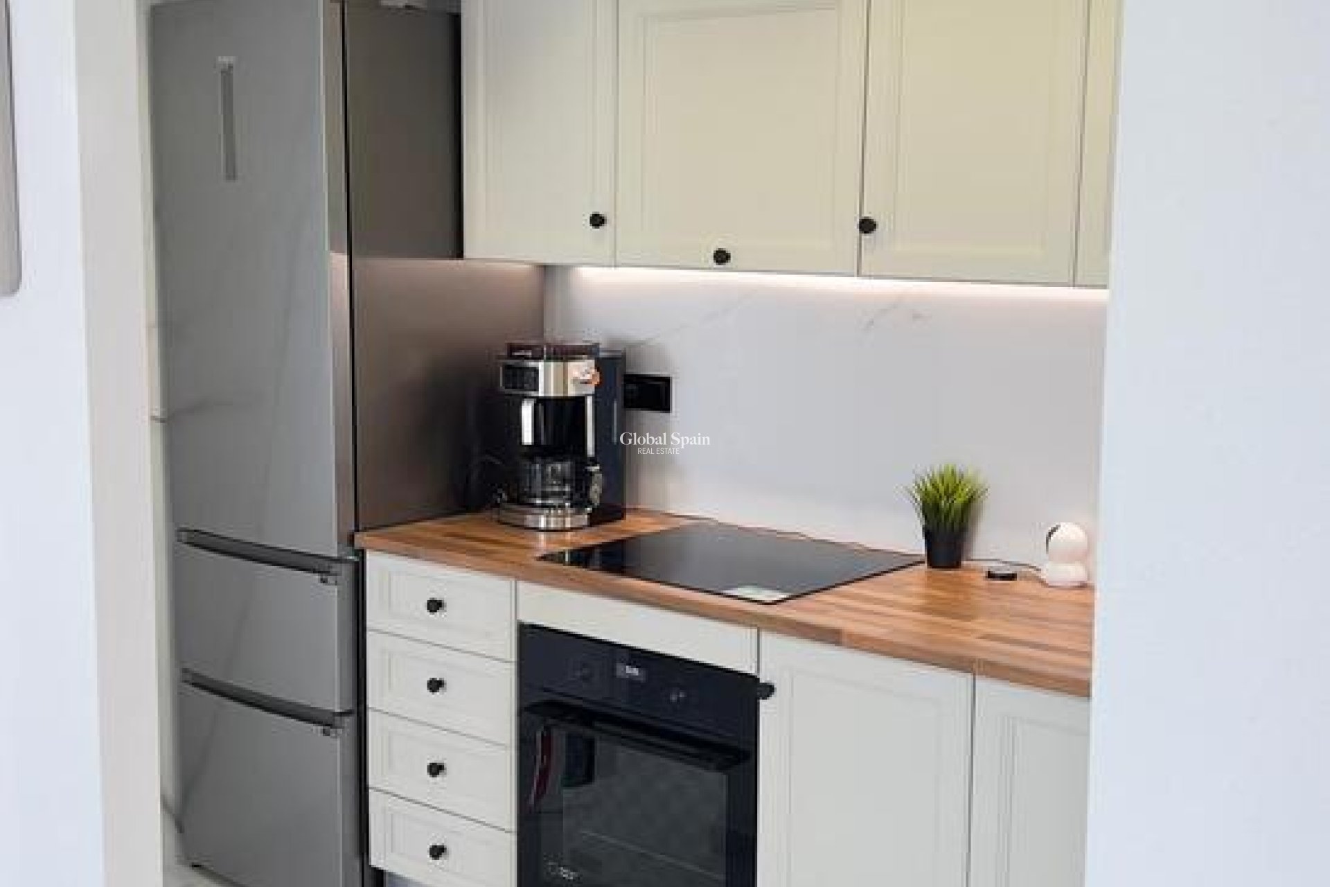 Wederverkoop - APPARTEMENT -
ORIHUELA COSTA - Costa Blanca