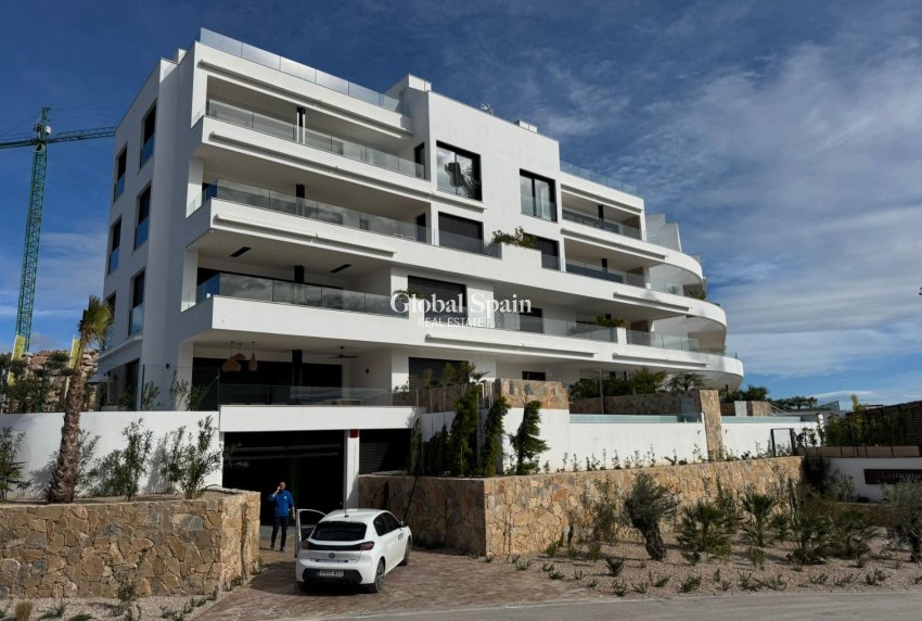 Wederverkoop - APPARTEMENT -
ORIHUELA COSTA - Costa Blanca