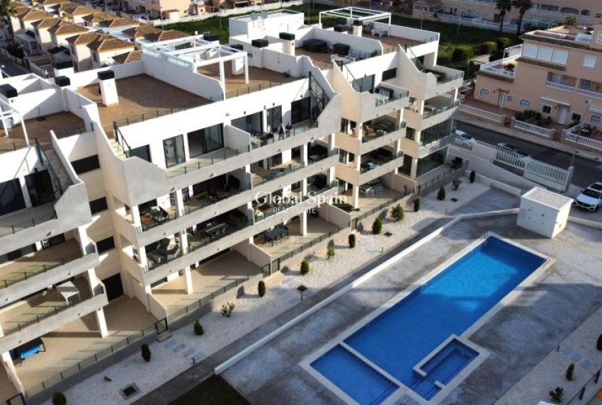 Wederverkoop - APPARTEMENT -
ORIHUELA COSTA - Costa Blanca