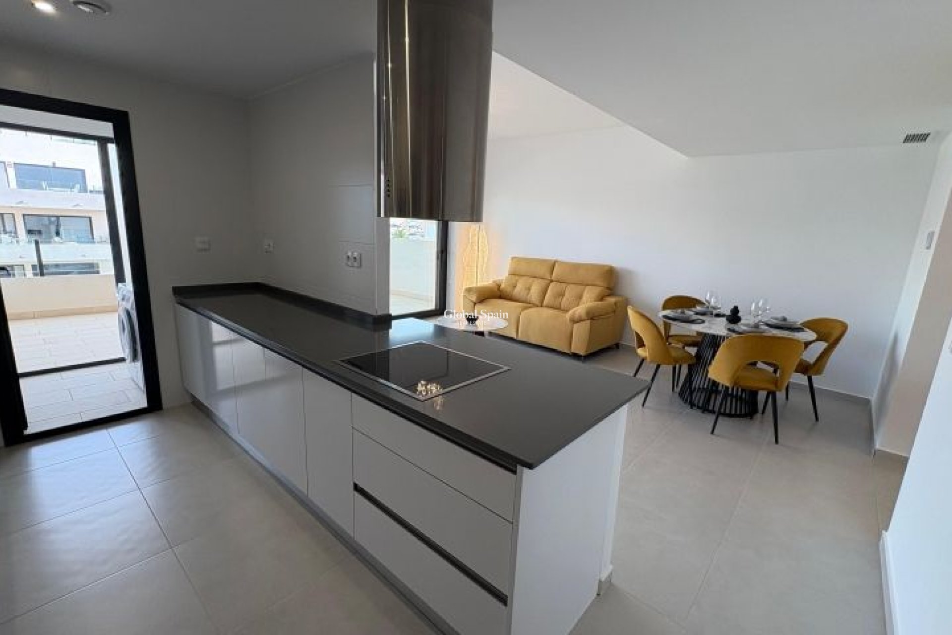 Wederverkoop - APPARTEMENT -
ORIHUELA COSTA - Costa Blanca