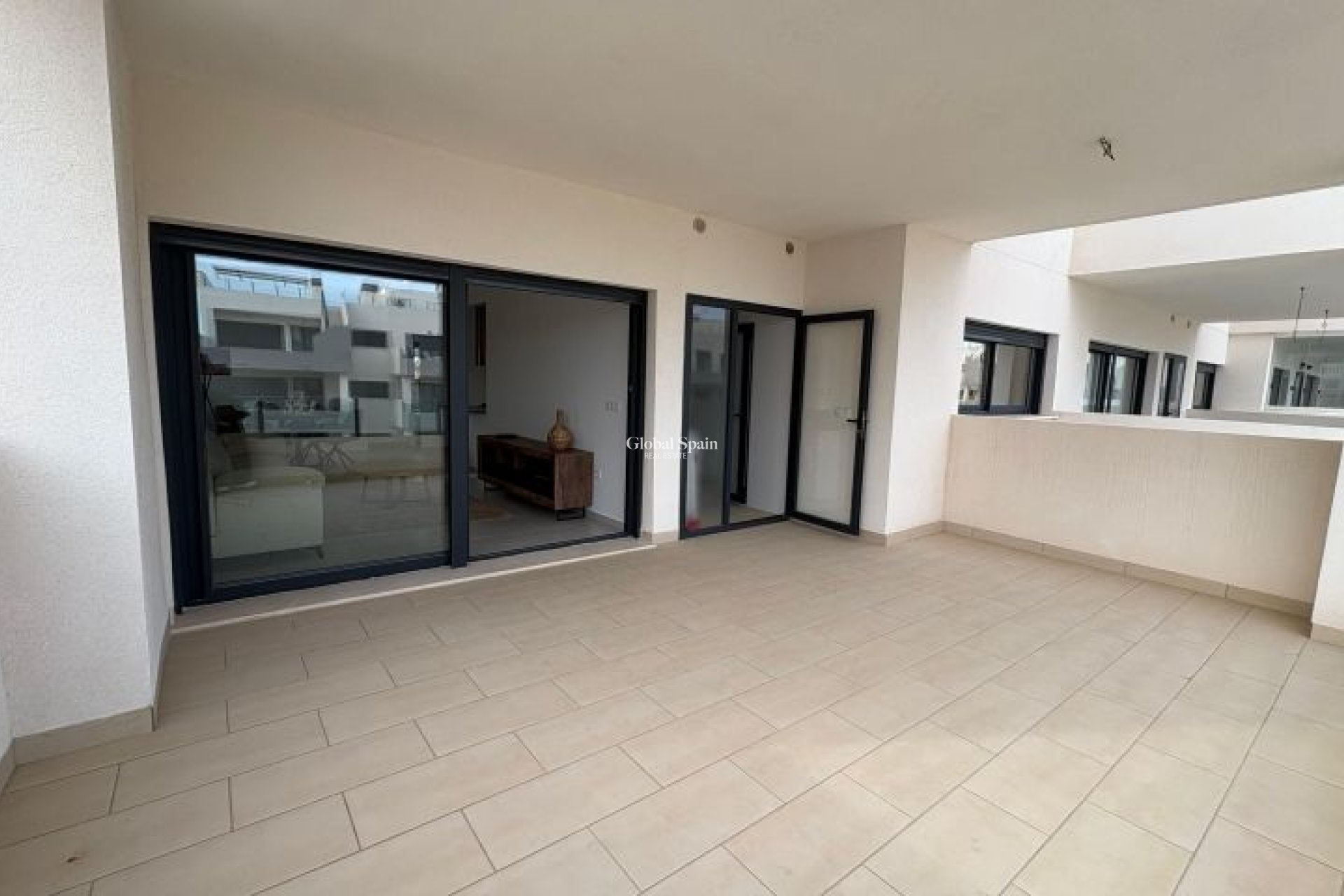 Wederverkoop - APPARTEMENT -
ORIHUELA COSTA - Costa Blanca