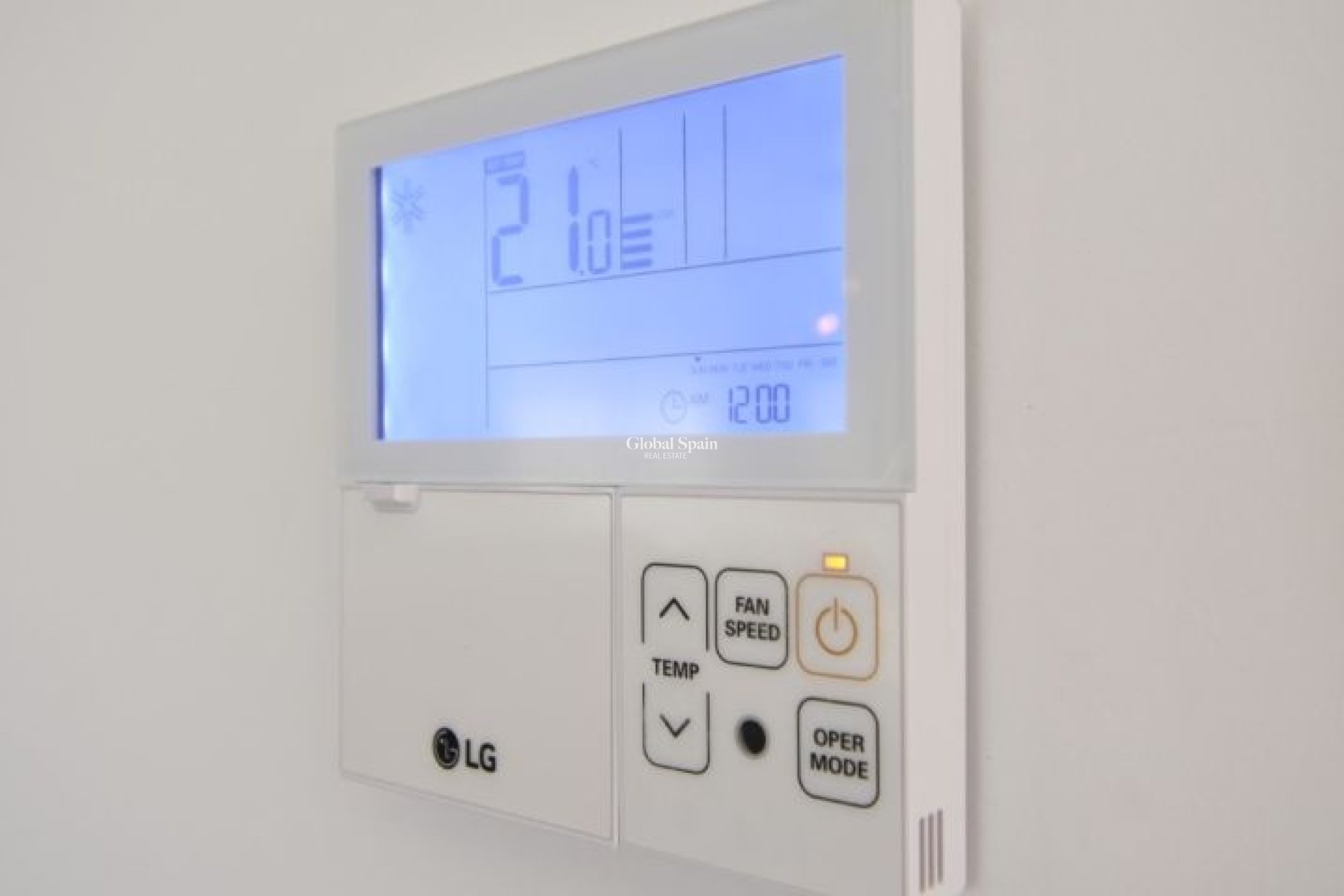 Wederverkoop - APPARTEMENT -
ORIHUELA COSTA - Costa Blanca