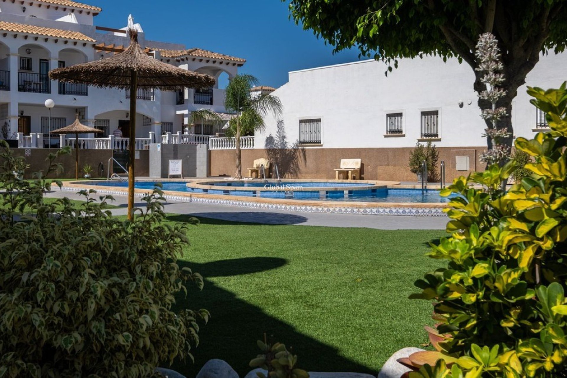 Wederverkoop - APPARTEMENT -
ORIHUELA COSTA - Costa Blanca