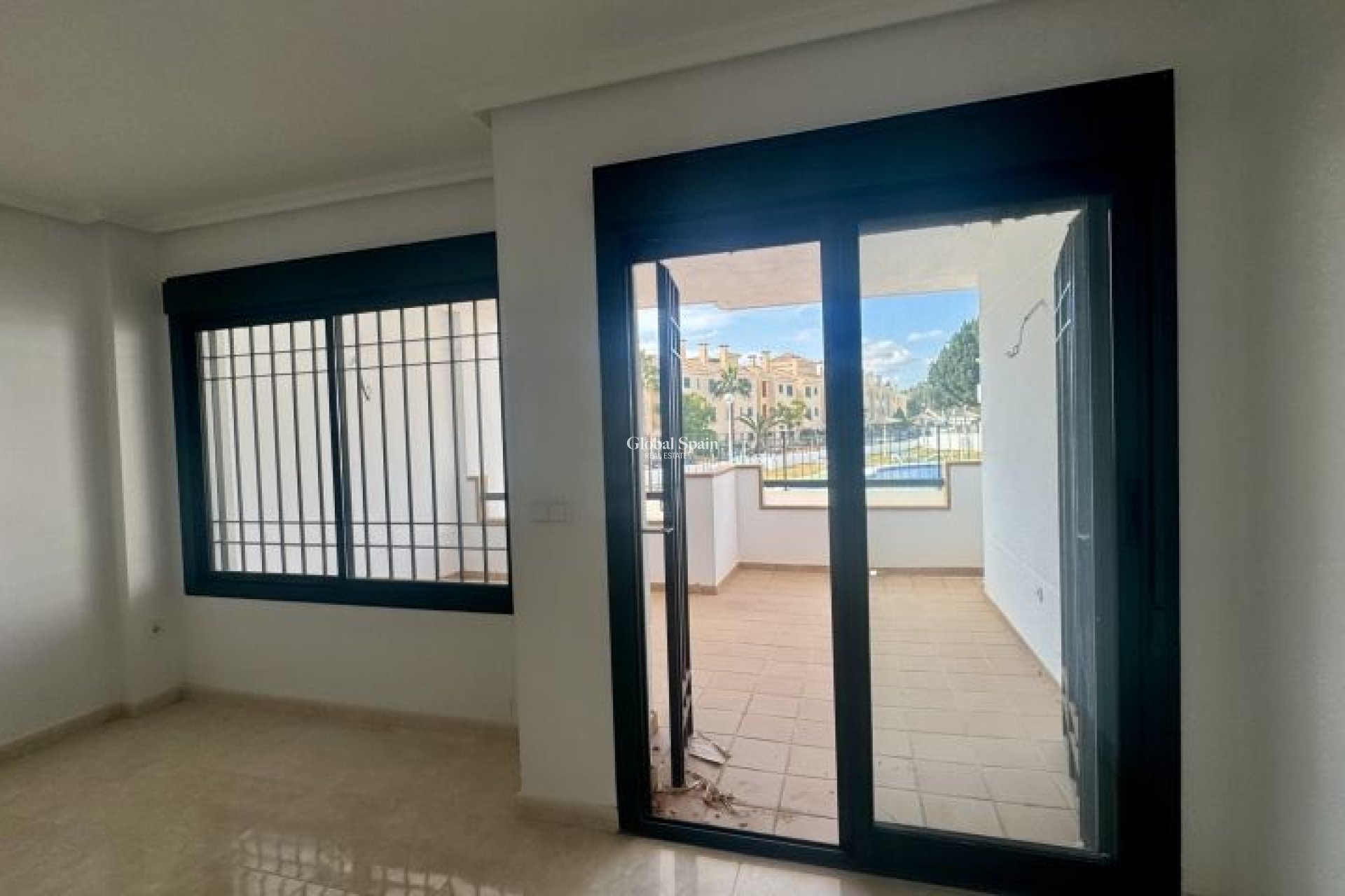 Wederverkoop - APPARTEMENT -
ORIHUELA COSTA - Costa Blanca