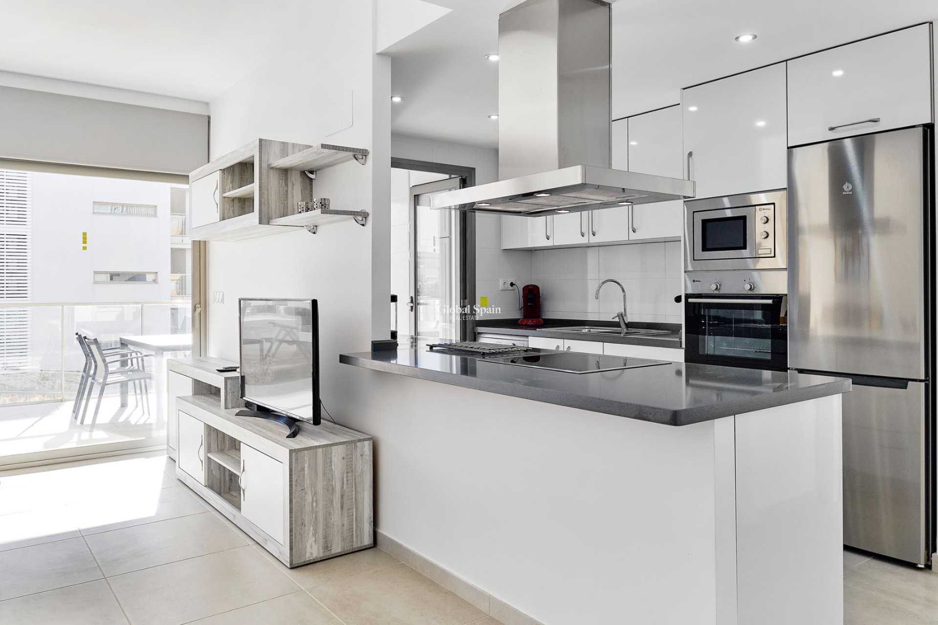 Wederverkoop - APPARTEMENT -
ORIHUELA COSTA - Costa Blanca