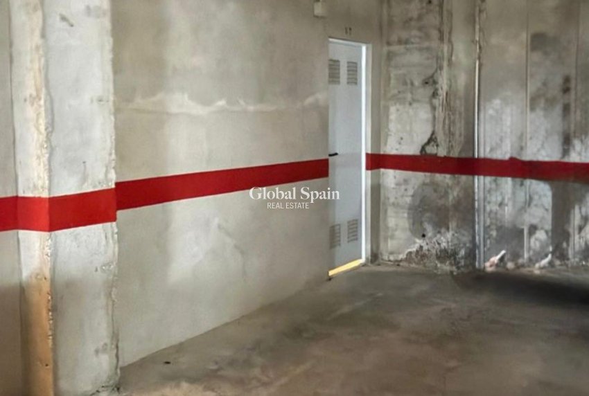 Wederverkoop - APPARTEMENT -
ORIHUELA COSTA - Costa Blanca