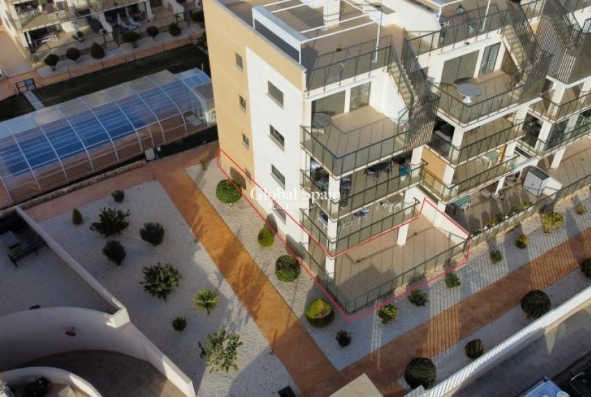 Wederverkoop - APPARTEMENT -
ORIHUELA COSTA - Costa Blanca