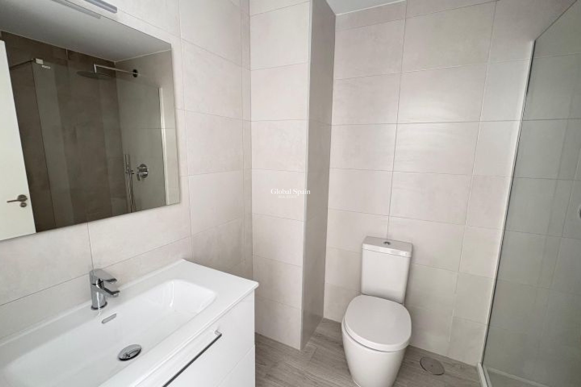 Wederverkoop - APPARTEMENT -
ORIHUELA COSTA - Costa Blanca