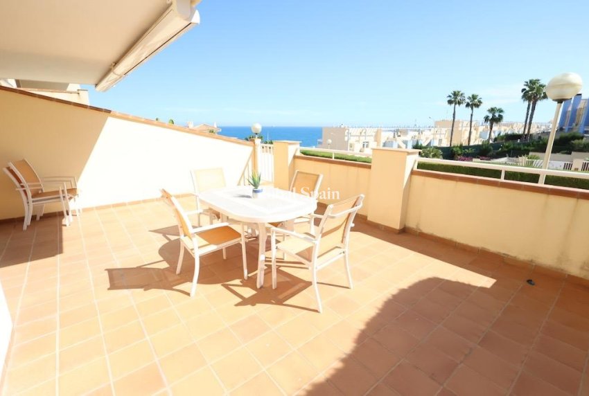 Wederverkoop - APPARTEMENT -
ORIHUELA COSTA - Costa Blanca