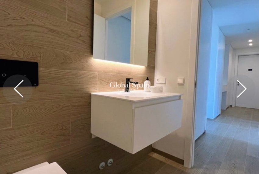 Wederverkoop - APPARTEMENT -
ORIHUELA COSTA - Costa Blanca