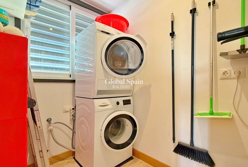 Wederverkoop - APPARTEMENT -
ORIHUELA COSTA - Costa Blanca