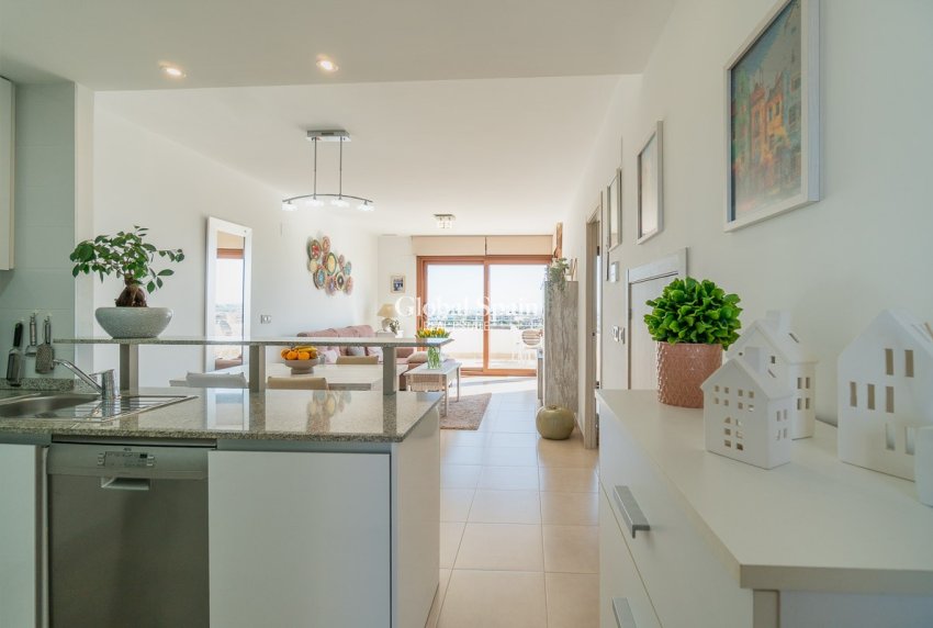 Wederverkoop - APPARTEMENT -
ORIHUELA COSTA - Costa Blanca