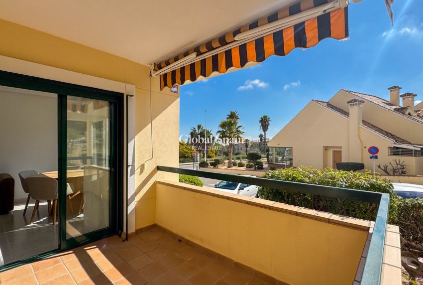 Wederverkoop - APPARTEMENT -
ORIHUELA COSTA - Costa Blanca